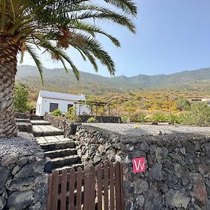 La Casita De Malnombre Сasa de vacaciones