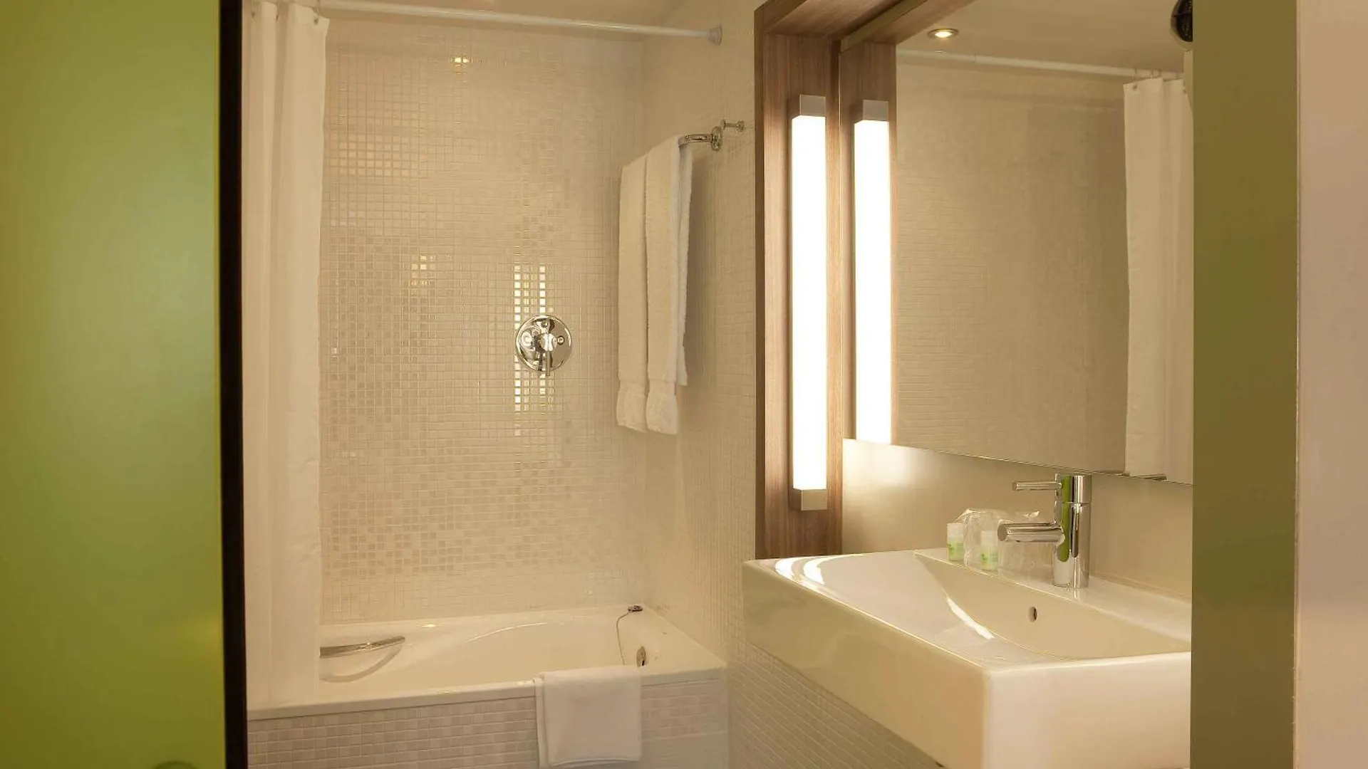 Hotel Travelodge Malaga Airport